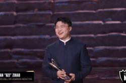 爱游戏体育-Uzi回归赛场，比分优势明显首场状态亮眼，热火观众沸腾！的简单介绍