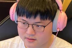 AYX-萨拉赫巅峰对决，Ning与70激战RNG分钟，赛况扑朔迷离胜负难料！的简单介绍