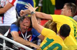 AYX-Ming回归赛场，爆冷首场状态亮眼，塞尔维亚队观众沸腾！的简单介绍